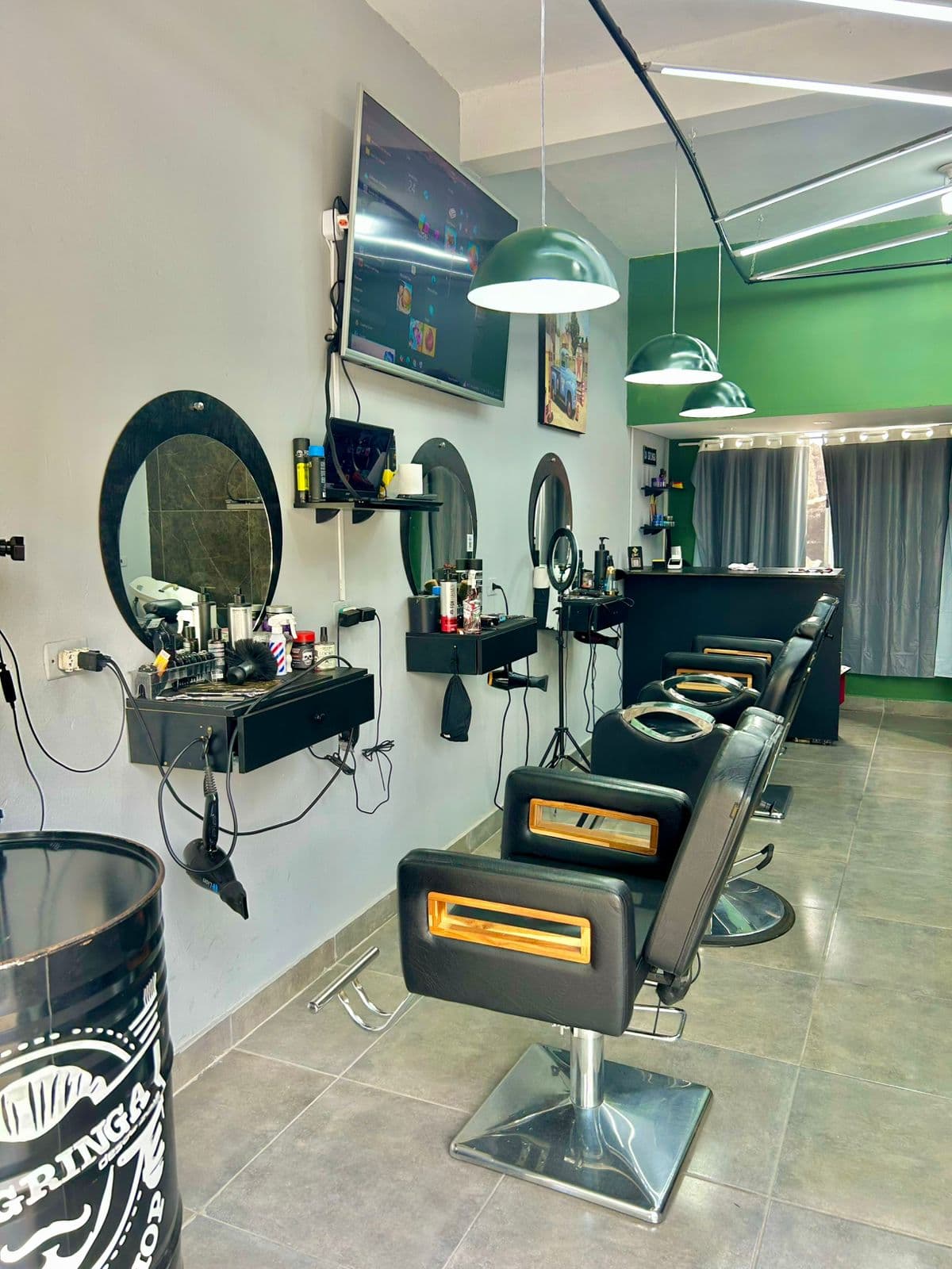 Ambiente da Barbearia Da Gringa
